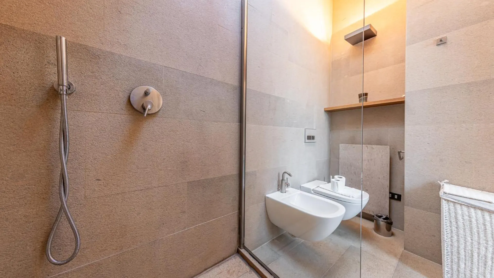 Апартаменты Montenapoleone Luxury Penthouse Милан Италия
